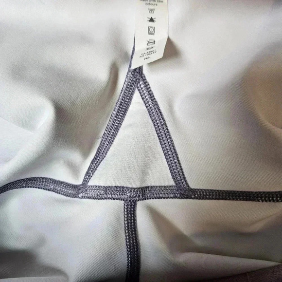 lululemon Wunder Under High-Rise Tight Sunrise Silhouette 10 Leggings - Picture 13 of 14